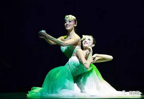 优尚舞姿舞蹈言言52期:深度剖析当代舞蹈的演变趋势与未来发展方向 优尚舞姿舞蹈言言52期:深度剖析当代舞蹈的演变趋势与未来发展方向